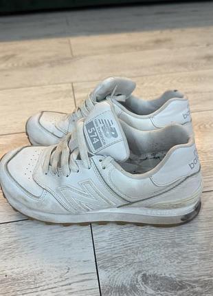 Шкіряні кросівки new balance 574 оригінал білі з медовою підошвою
