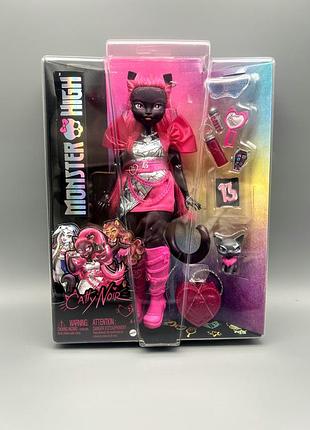 Лялька monster high catty noir doll, werecat with pet cat amulette кетті нуар mattel hxh76
