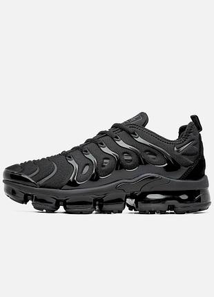 Nike air vapormax plus 'triple black'