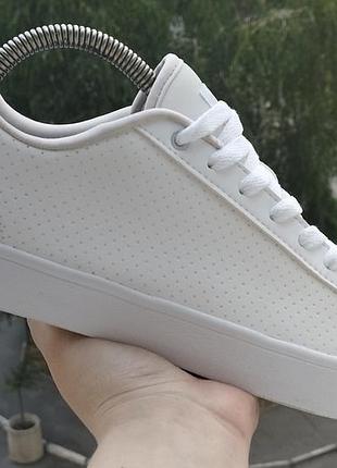Кросівки базові шкіряні adidas court vantage