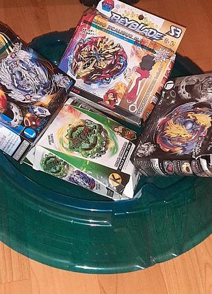 Большой набор beyblade (бейлейд) + арена + пусковые устройства + коробки