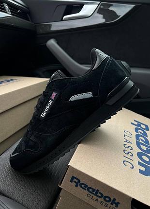 Reebok classic m all black
