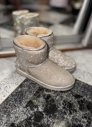 Уггі сріблясті в камінцях ugg утеплені хутром не нат