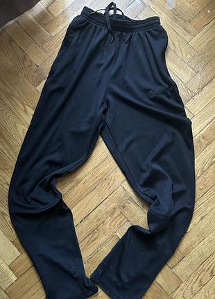 Спортивні шнати найк dri-fit оригінал