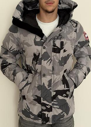 Оригінальний пуховик canada goose