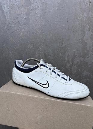 Nike шкіряні кросівки 45/46