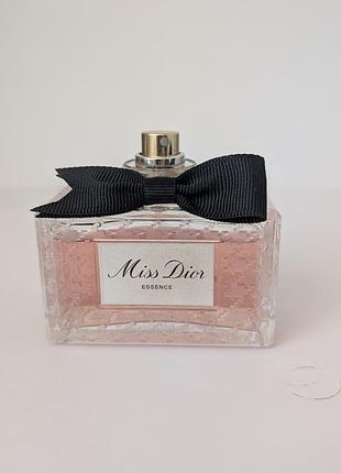 Miss dior essence парфуми.