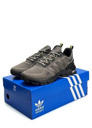 Adidas marathon pro+ khaki black 3