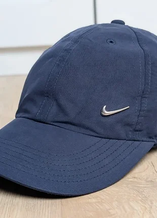 Кепка nike heritage86 metal swoosh темно-синяя оригинал