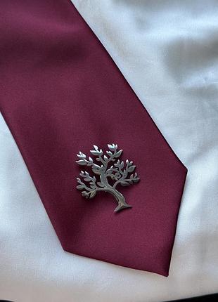Брошка дерево колір срібло пласка