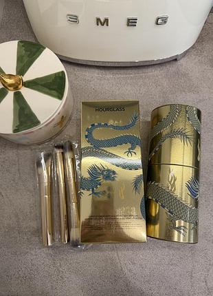 Лімітований набір пензликів для макіяжу hourglass complexion essentials brush set dragon оригінал