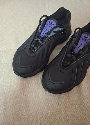 Чоловічі кросівки adidas oztral shoes black