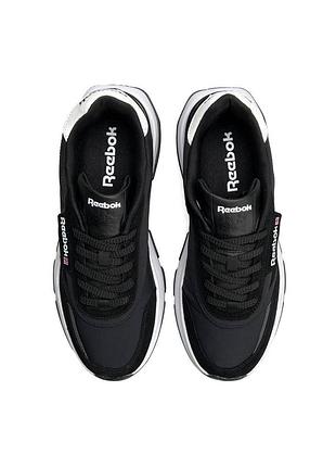 Reebok classic black white 4