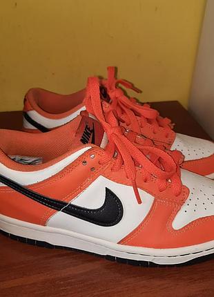 Кроссовки nike dunk low gs