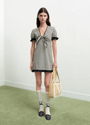Сукня valentino в горох з фірмовою монограмою v, ідеальний стан
