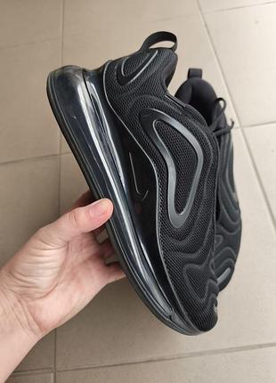 Кросівки на балонах nike