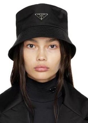 Стильна панамка prada
