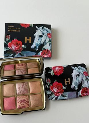 Набір декоративної косметики hourglass ambient lighting edit unlocked – horse edition