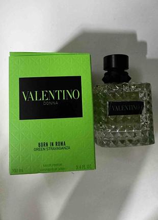 Valentino donna born in roma