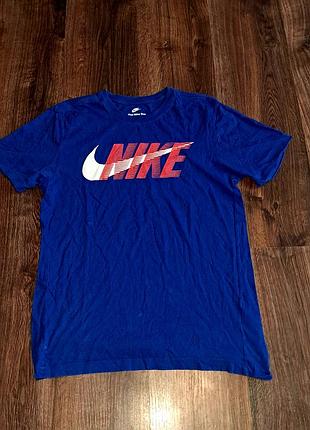 Мужская уникальная футболка nike с большим лого оригинал
