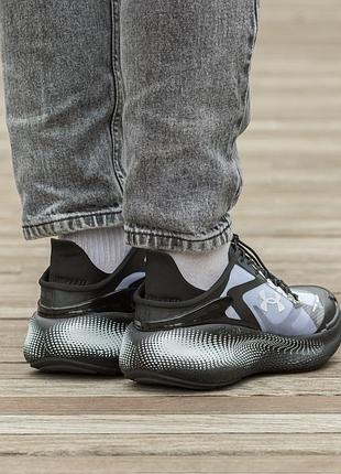 Under armour echo  black white 4