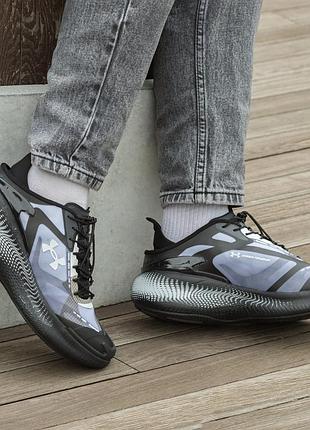 Under armour echo  black white 7
