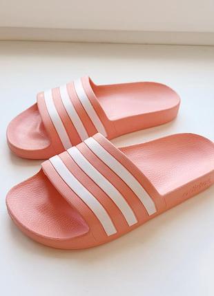 Женские шлепанцы adidas adilette aqua