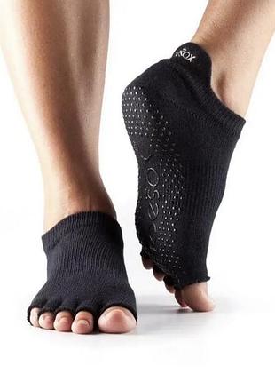 Носки для йоги toesox half toe low rise grip s 36-38.5 черный