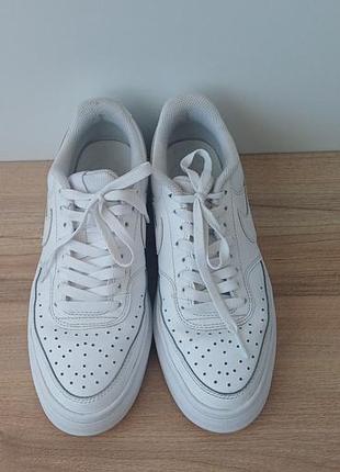 Женские кроссовки nike court vision alta салаттер (артикул: dm0113-100)