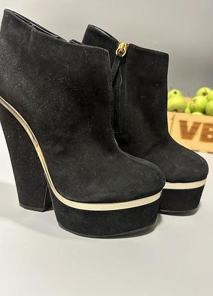 Ботильйони giuseppe zanotti