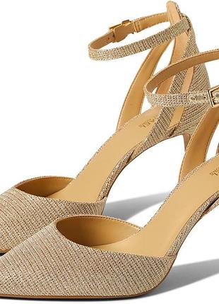 Жіночі туфлі-човники michael kors mirabel flex pump у вишуканому відтінку pale gold (бліде золото).розмір:36.матеріал:тканина