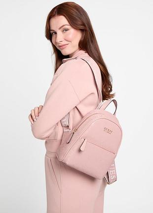 Жіночий рюкзак guess з принтом