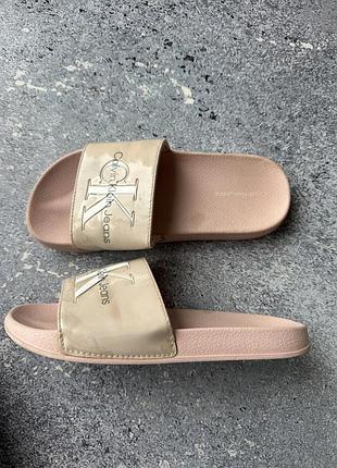 Жіночі шльопанці calvin klein jeans