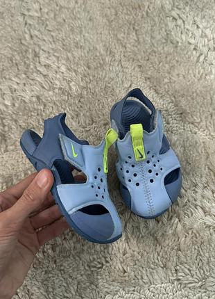Босоніжки nike