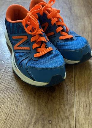 2 пари кросівок adidas + new balance  38 розмір, 24 см — 300 грн за все