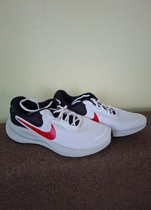 Легкие кроссовки для парня nike оригинал