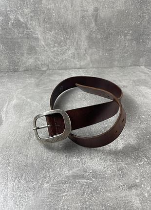 Кожаный ремень с большой бляхой avant garde studded belt