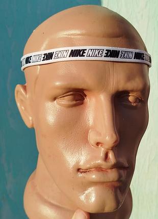 Повязка на голову nike.
