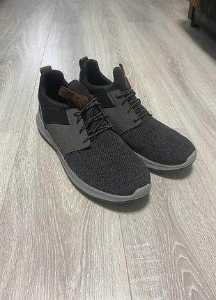 Кросівки skechers 47.5 р