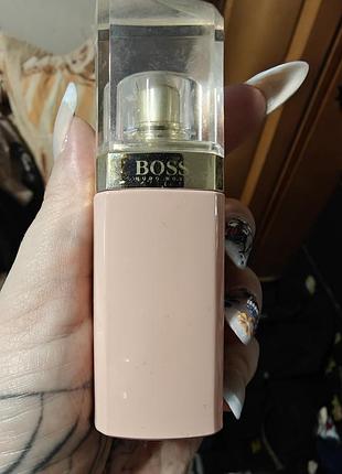 Парфуми hugo boss жіночі
