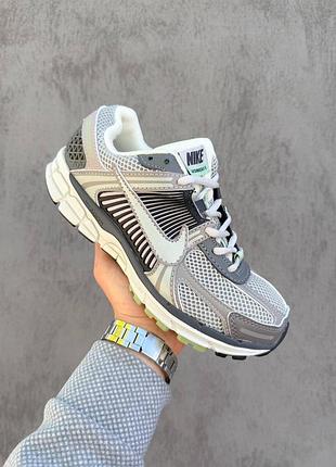 Nike zoom vomero 5 grey/black/green