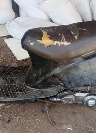Продам скутер honda lead 90