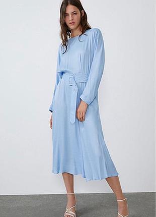 Сатинове плаття з поясом zara