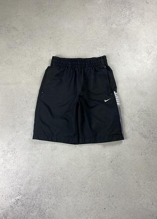 Шорти nike
