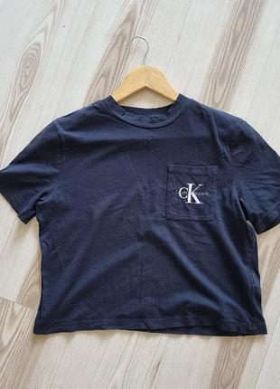 Классная футболка calvin klein/ оригинал!