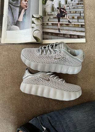 Стильні жіночі кросівки nike mind 002 light smoke gray