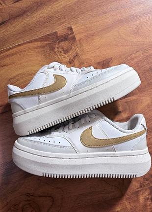 Жіночі кросівки nike court vision alta оригінал / розмір 37.5(23.5см) /білий колір/демісезон
