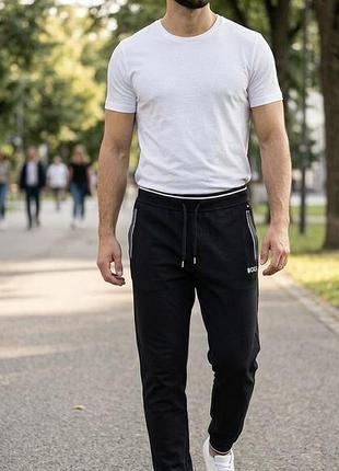 Чоловічі спортивні штани hugo boss m : комфорт та преміум-стиль для вашого дня! 🔥