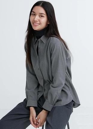 Сорочка сіра uniqlo жіноча л