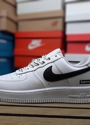 Чоловічі кросівки supreme x nike air force 1 low white black